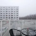Brand New Near The Airport With Free Parking